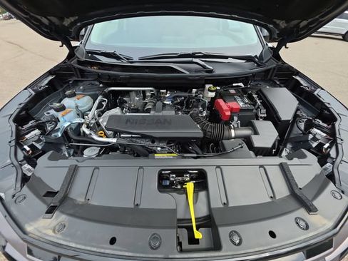 Certified 2026 Nissan Rogue SV AWD/4WD image 28