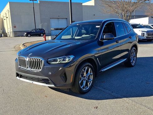 Used 2023 BMW X3 xDrive30i w/ Premium Package image 3