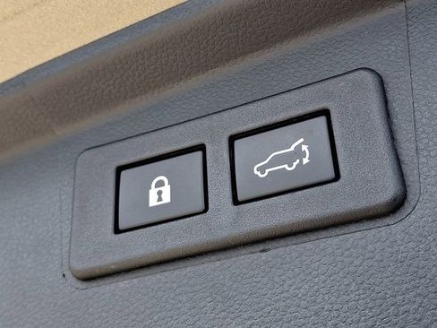 Certified 2025 Subaru Outback Onyx Edition image 29