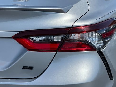Certified 2021 Toyota Camry SE w/ Convenience Package FWD image 30
