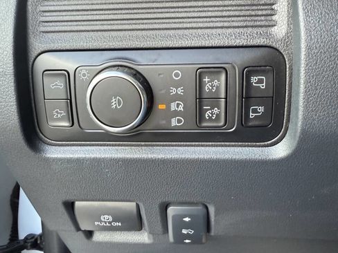 Used 2025 Ford F350 Lariat AWD/4WD image 17