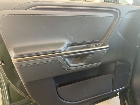 Used 2025 Rivian R1S Adventure image 23