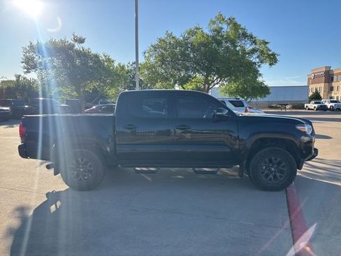 Certified 2023 Toyota Tacoma SR5 w/ Technology Package image 4