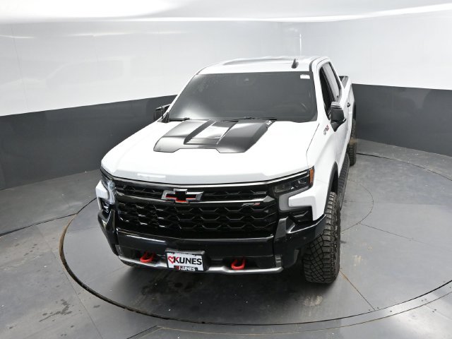 Used 2022 Chevrolet Silverado 1500 ZR2 w/ Technology Package AWD/4WD image 41