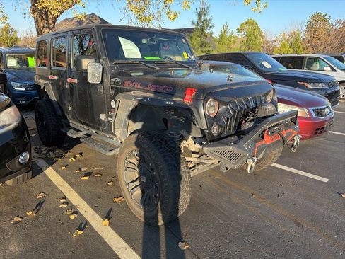 Used 2017 Jeep Wrangler Unlimited Sport w/ Quick Order Package 23S image 3
