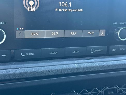 Used 2025 Honda Accord LX image 29