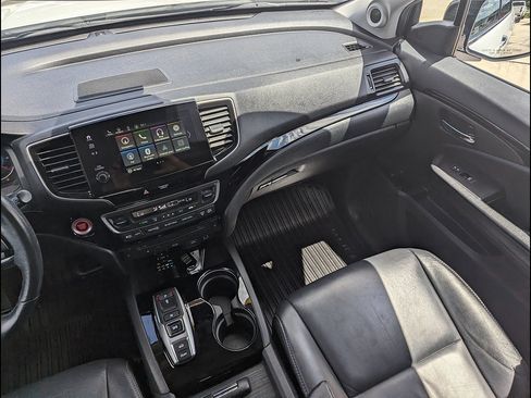 Used 2022 Honda Pilot Touring image 27