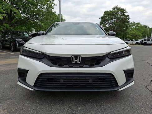 Used 2024 Honda Civic Sport image 2
