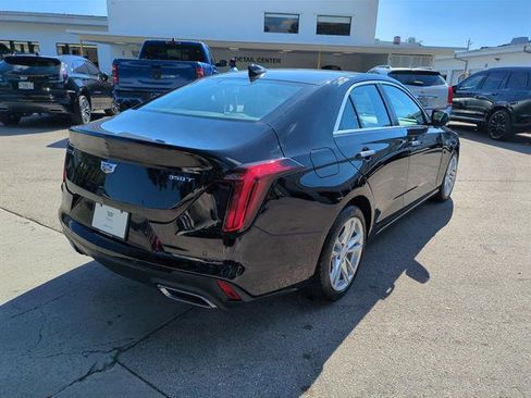 Used 2022 Cadillac CT4 Luxury image 6