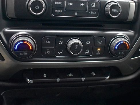 Certified 2018 Chevrolet Silverado 1500 LT w/ All Star Edition image 30