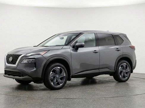 Used 2025 Nissan Rogue SV FWD image 3