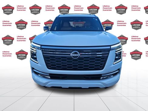Used 2025 Nissan Armada Platinum Reserve image 4