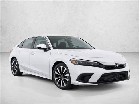 Used 2024 Honda Civic EX image 3
