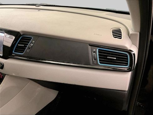 Used 2019 Kia Niro EX Premium w/ Sunroof Package FWD image 15