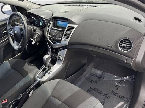 Used 2011 Chevrolet Cruze LT w/ RS Package FWD image 20