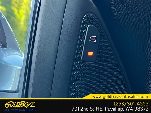 Used 2016 Audi Q3 2.0T Prestige image 42