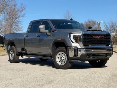 New 2025 GMC Sierra 2500 Pro w/ 1SA Pro Safety Plus Package