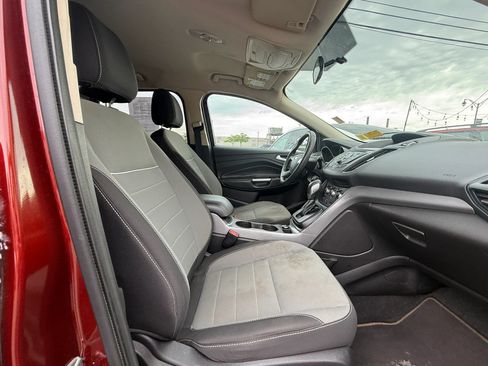 Used 2014 Ford Escape SE AWD/4WD image 10