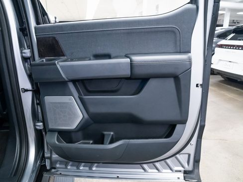 Used 2021 Ford F150 Lariat w/ Equipment Group 502A High image 27