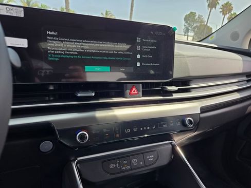New 2026 Kia Carnival SX Prestige FWD image 22