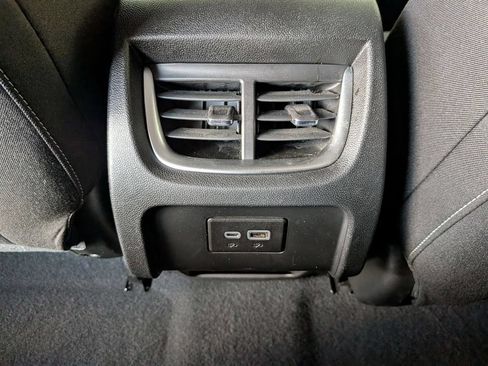 Used 2025 Chevrolet Blazer LT FWD image 27