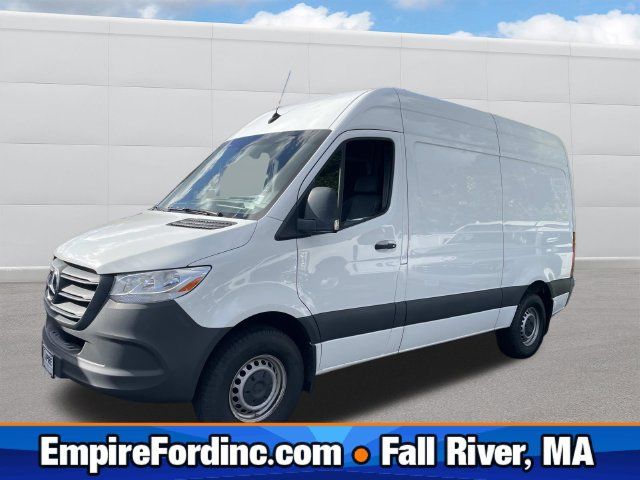 Used 2023 Mercedes-Benz Sprinter 1500 image 1