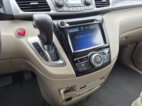 Used 2016 Honda Odyssey SE image 12