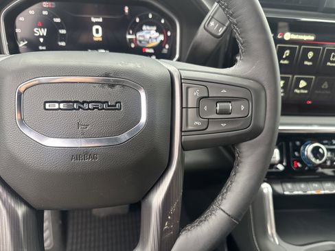 New 2026 GMC Sierra 2500 Denali Ultimate AWD/4WD image 19