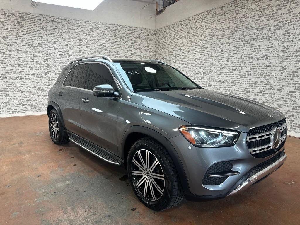 Used 2024 Mercedes-Benz GLE 450 4MATIC image 1
