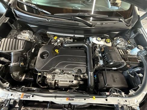 Certified 2024 Chevrolet Equinox LT AWD/4WD image 29