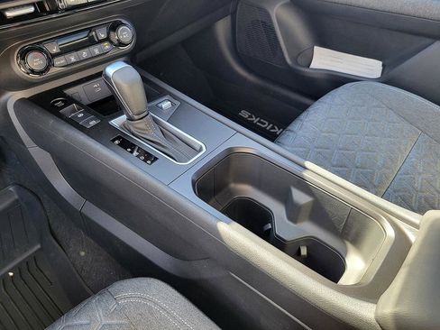 New 2026 Nissan Kicks SV image 15