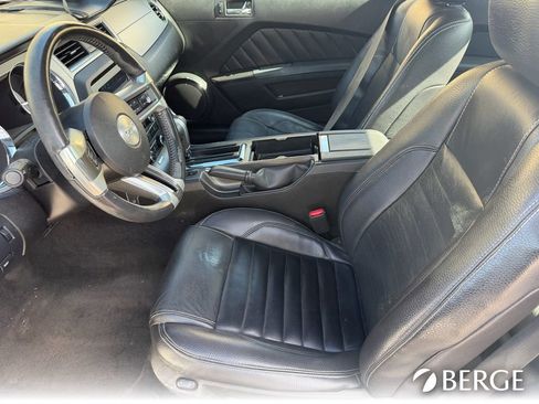 Used 2011 Ford Mustang Premium w/ 201A Rapid Spec Order Code image 17