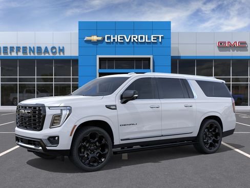 New 2026 GMC Yukon XL Denali Ultimate AWD/4WD image 2