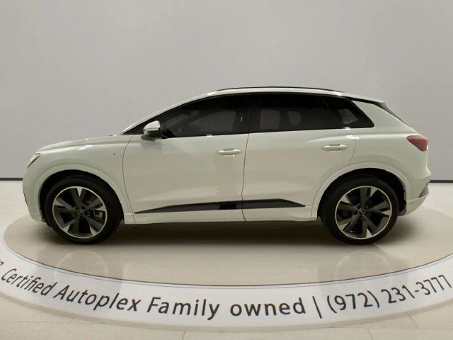 Used 2024 Audi Q4 e-tron Premium Plus w/ Premium Plus AWD/4WD image 2
