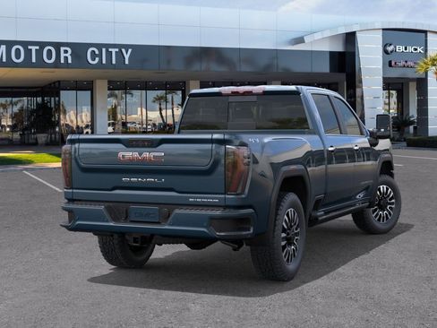 New 2026 GMC Sierra 2500 Denali Ultimate AWD/4WD image 4