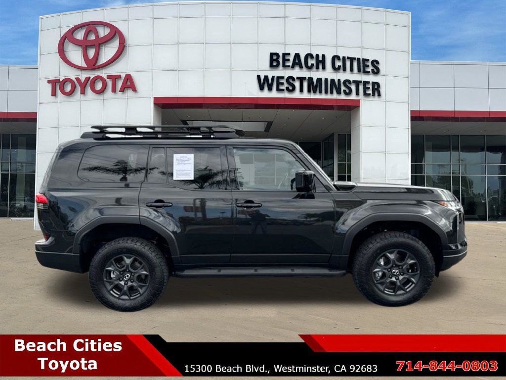 Used 2025 Lexus GX 550 AWD/4WD image 13