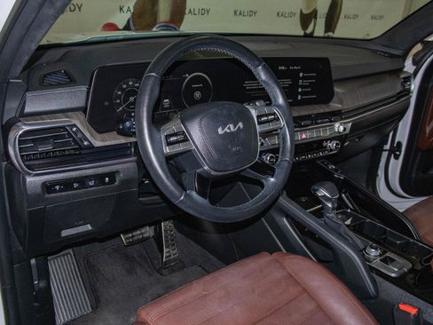 Used 2024 Kia Telluride SX Prestige AWD/4WD image 6