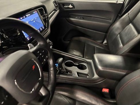 Used 2024 Dodge Durango GT RWD image 17