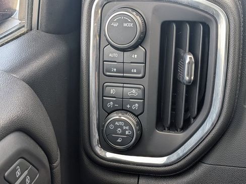 Used 2021 Chevrolet Silverado 1500 LTZ image 23