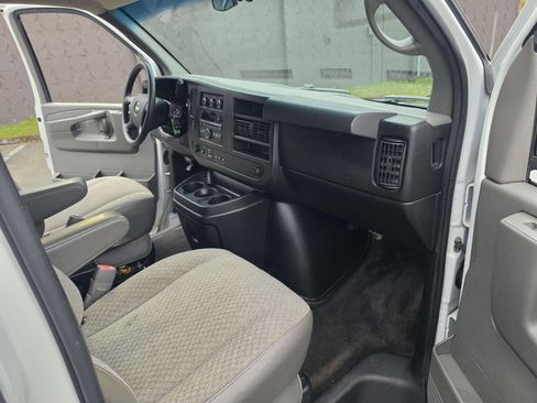 Used 2013 Chevrolet Express 2500 LT w/ LT Preferred Equipment Group image 37