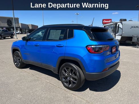 Used 2026 Jeep Compass Limited AWD/4WD image 3