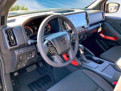 New 2026 Nissan Frontier Pro-X w/ Tow Package RWD image 7