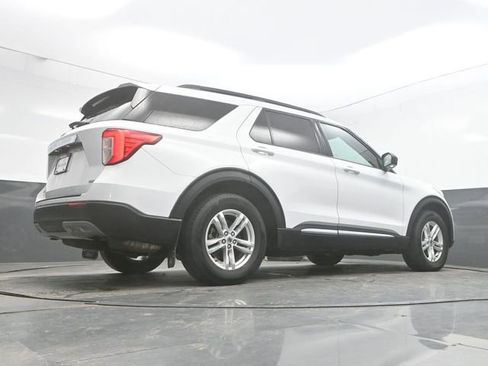 Used 2020 Ford Explorer XLT w/ Equipment Group 202A image 38