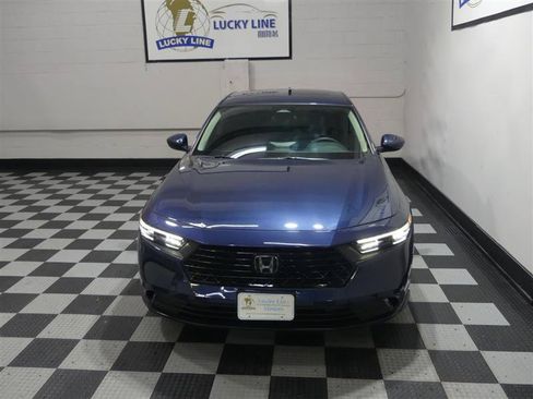 Used 2024 Honda Accord EX image 3