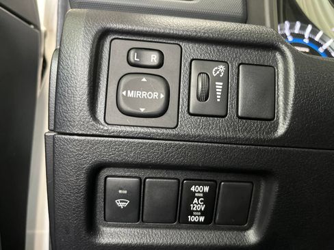 Used 2018 Toyota 4Runner SR5 Premium AWD/4WD image 14
