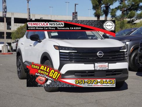 New 2026 Nissan Kicks SV image 1