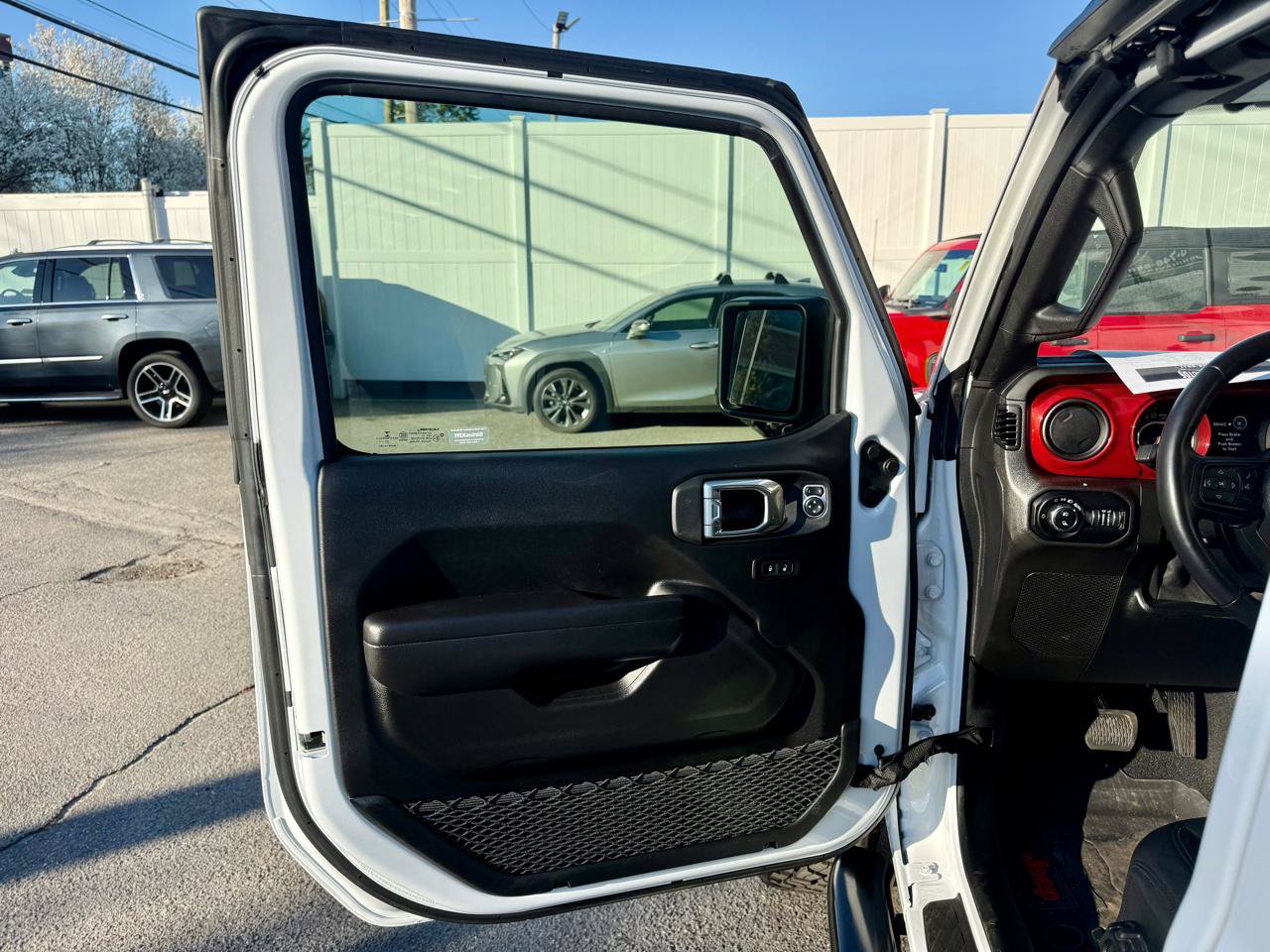 Used 2021 Jeep Gladiator Sport AWD/4WD image 18