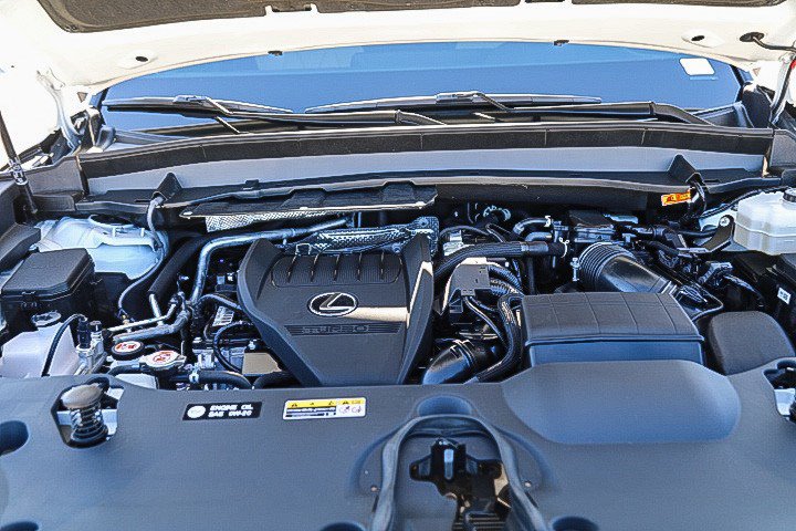 Used 2025 Lexus TX 500h AWD w/ Technology Package image 26