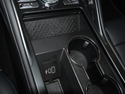 New 2026 Lincoln Nautilus Premier image 18