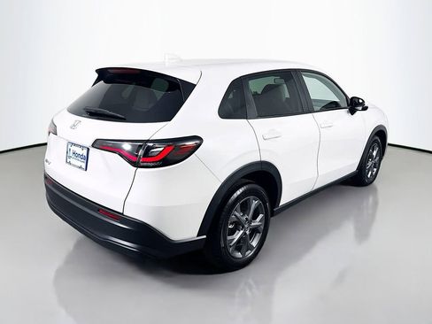 Certified 2026 Honda HR-V LX image 7